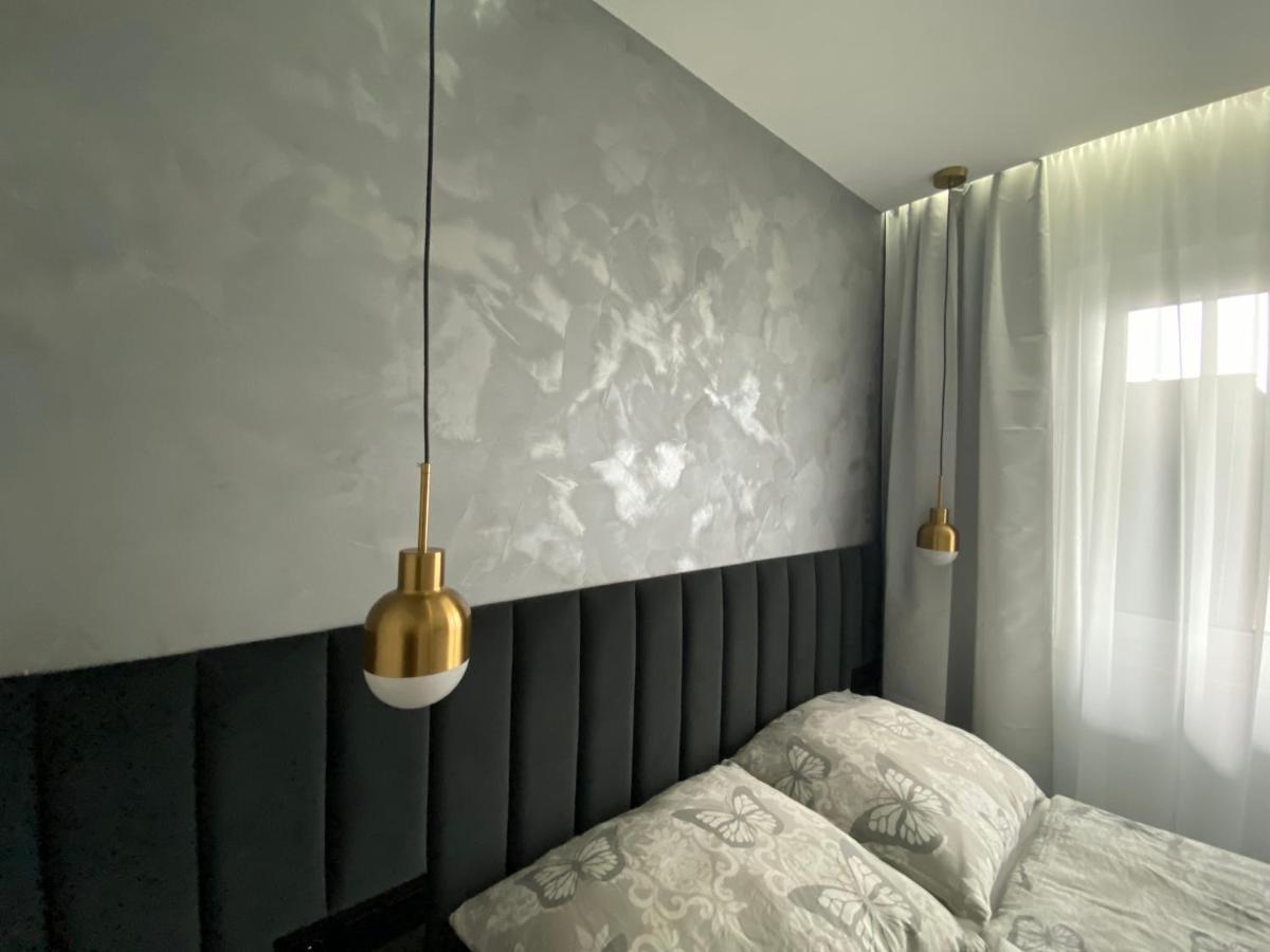 Apartamenty Legnicka Wroclaw Centrum Exterior photo