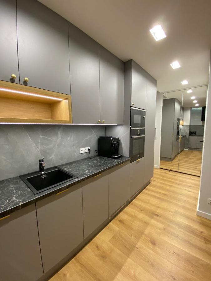 Apartamenty Legnicka Wroclaw Centrum Exterior photo
